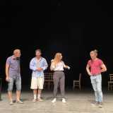 �La cosa pi� stimolante del teatro � quella di poter vivere tante vite: oggi sei un re domani un serial killer�, afferma con entusiasmo il 27enne Edoardo (a destra in foto)